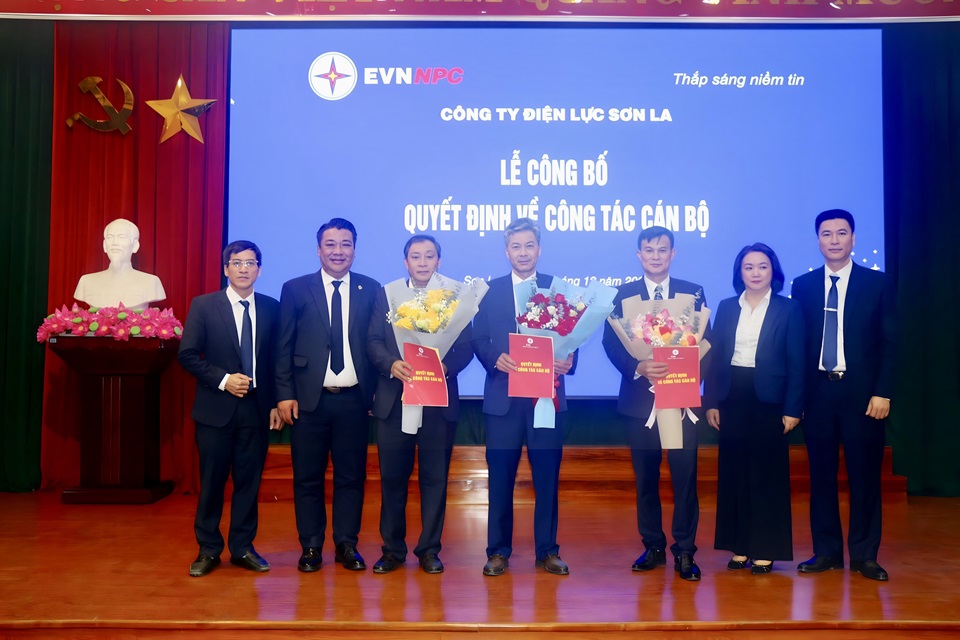 PC Sơn La: Công bố các Quyết định về công tác cán bộ